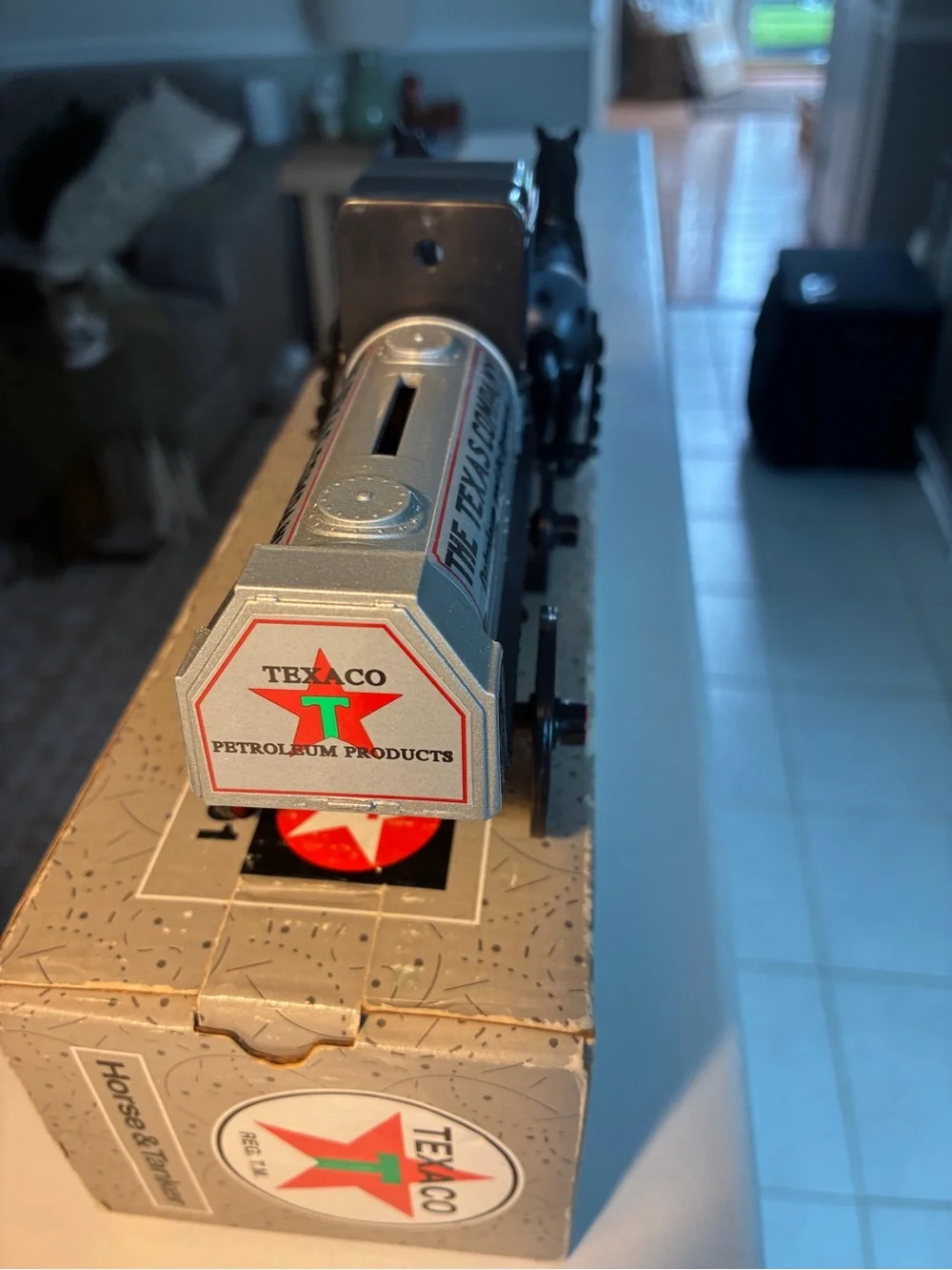 Title: Vintage ERTL Texaco Horse & Tanker Locking Coin Bank (Collector's Series